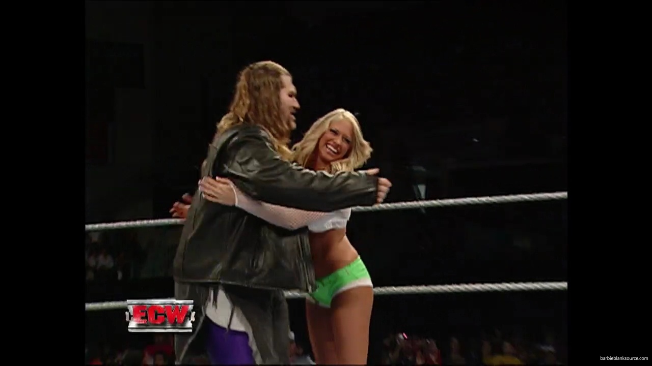 WWE_ECW_12_06_07_Balls_Kelly_vs_Kenny_Victoria_mp41937.jpg
