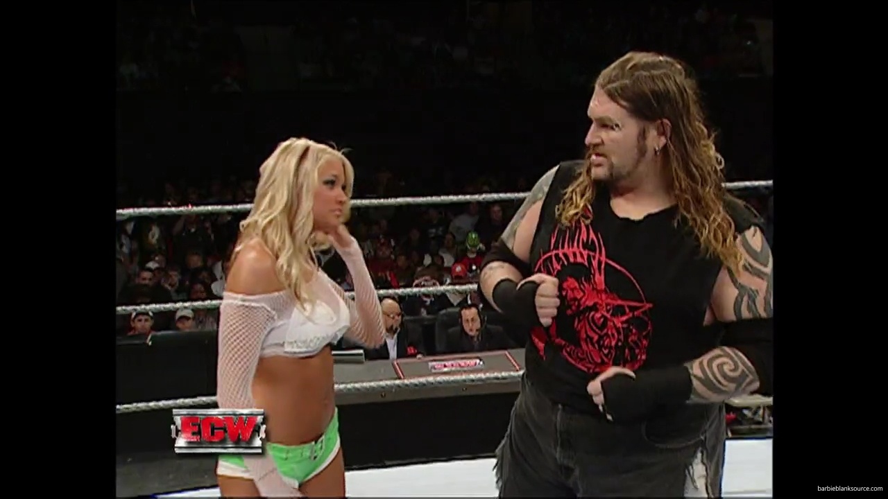 WWE_ECW_12_06_07_Balls_Kelly_vs_Kenny_Victoria_mp41945.jpg