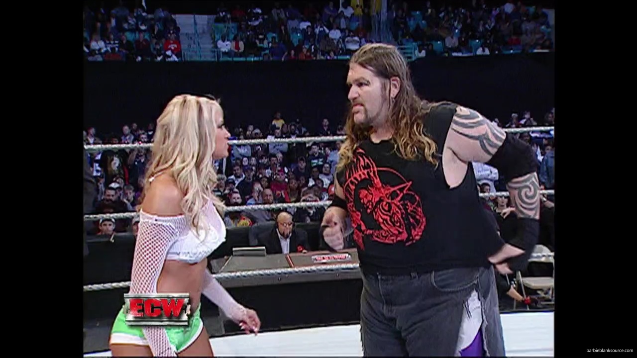 WWE_ECW_12_06_07_Balls_Kelly_vs_Kenny_Victoria_mp41946.jpg