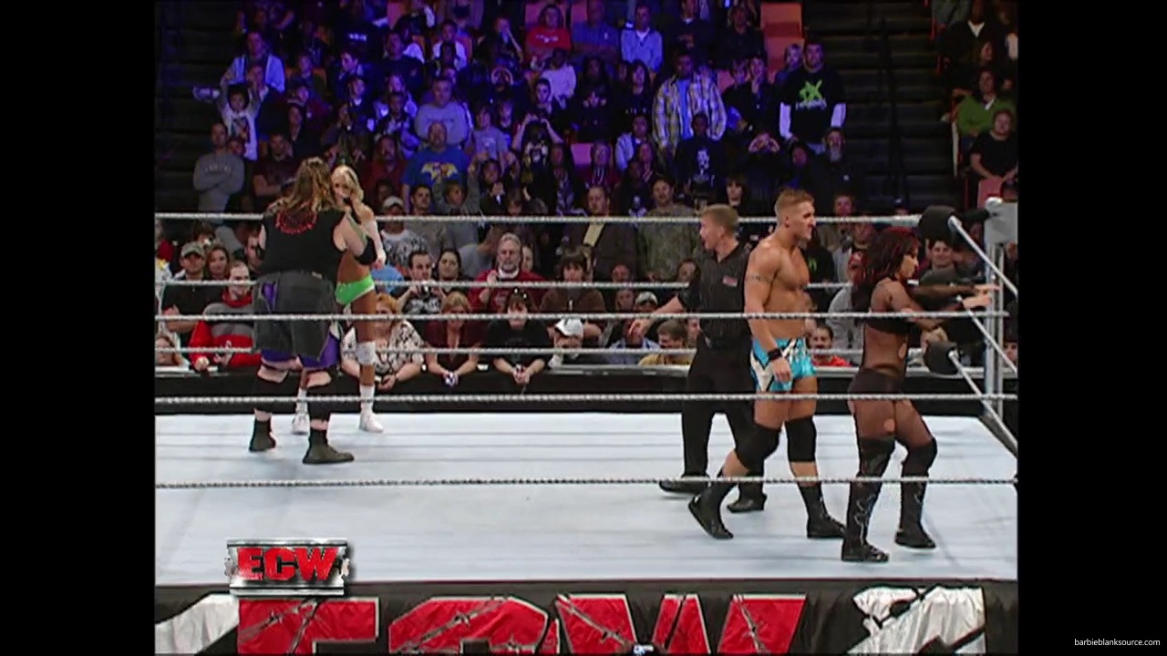 WWE_ECW_12_06_07_Balls_Kelly_vs_Kenny_Victoria_mp41991.jpg