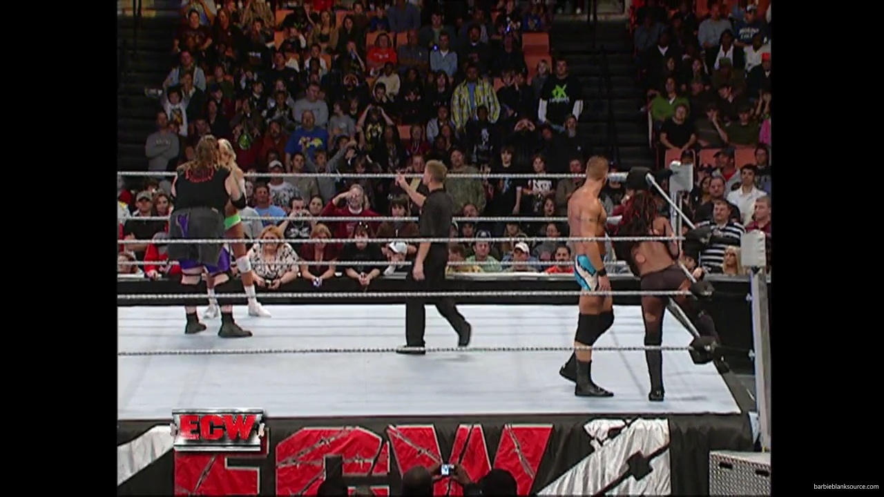 WWE_ECW_12_06_07_Balls_Kelly_vs_Kenny_Victoria_mp41992.jpg