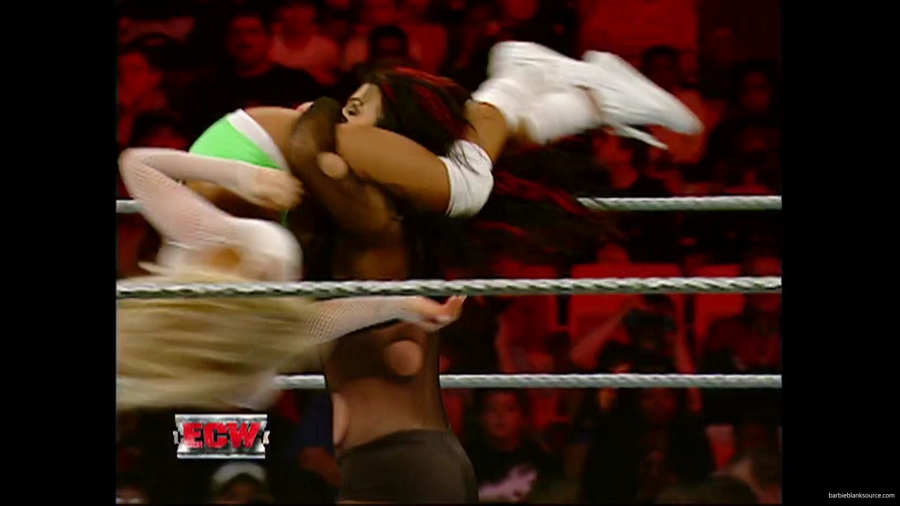 WWE_ECW_12_06_07_Balls_Kelly_vs_Kenny_Victoria_mp42077.jpg