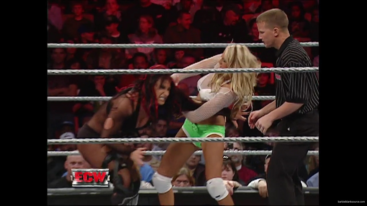 WWE_ECW_12_06_07_Balls_Kelly_vs_Kenny_Victoria_mp42092.jpg