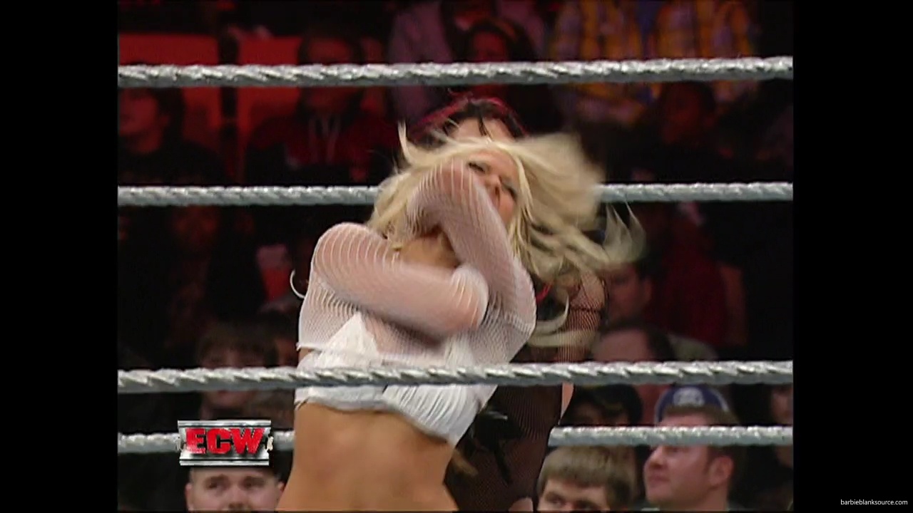 WWE_ECW_12_06_07_Balls_Kelly_vs_Kenny_Victoria_mp42179.jpg