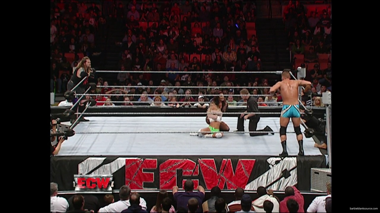 WWE_ECW_12_06_07_Balls_Kelly_vs_Kenny_Victoria_mp42192.jpg
