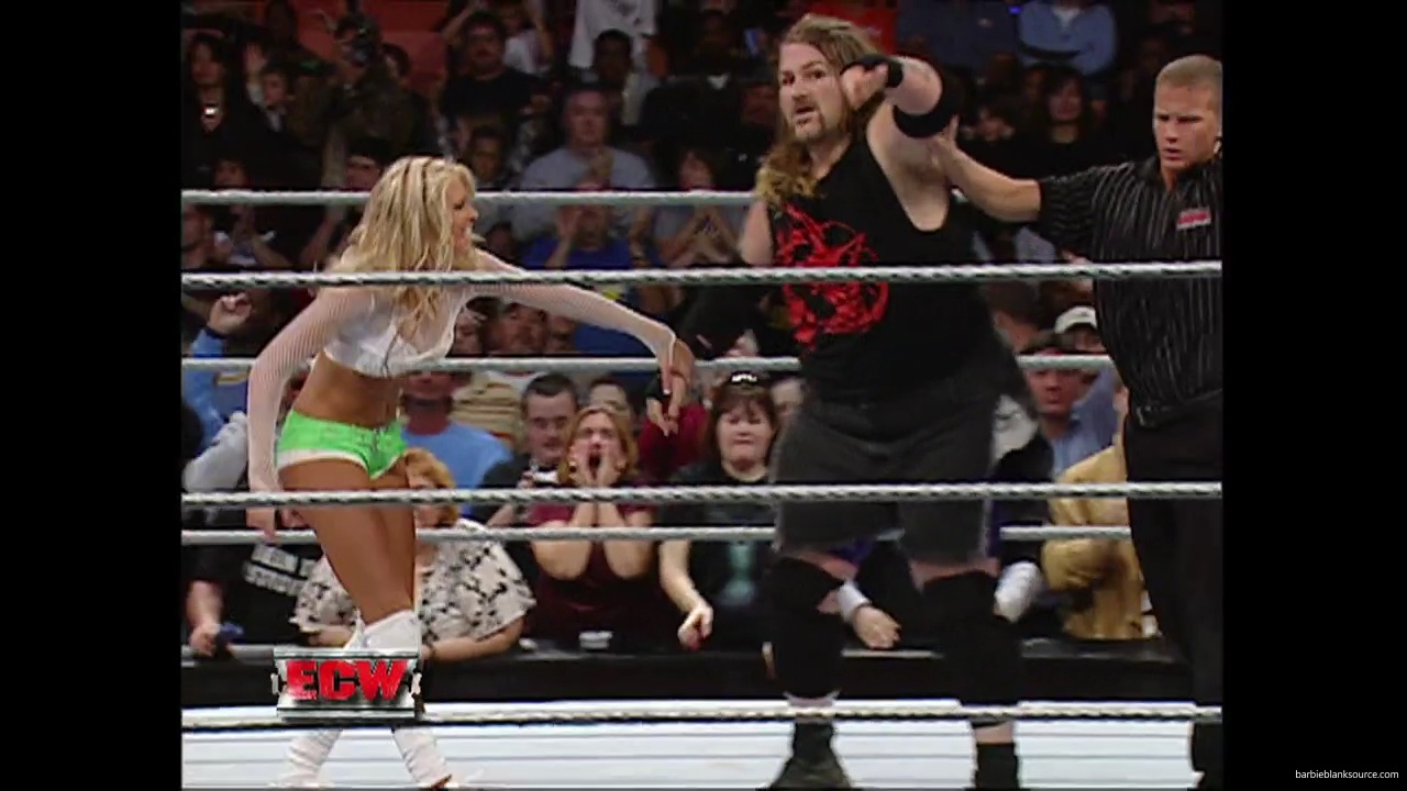 WWE_ECW_12_06_07_Balls_Kelly_vs_Kenny_Victoria_mp42264.jpg