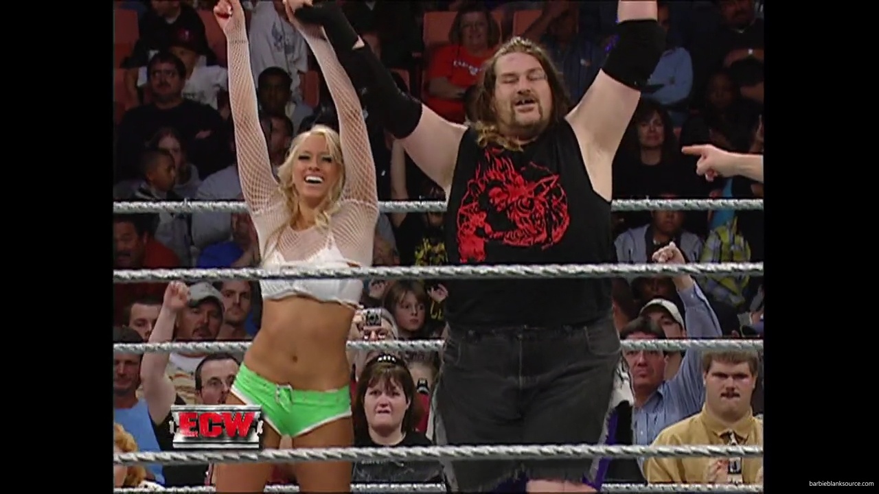 WWE_ECW_12_06_07_Balls_Kelly_vs_Kenny_Victoria_mp42266.jpg