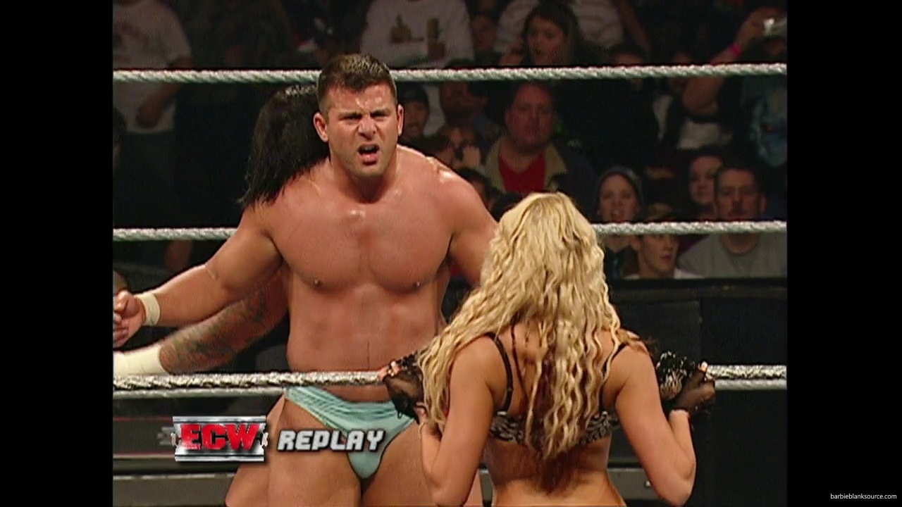 WWE_ECW_01_16_07_Kelly_Ringside_mp40397.jpg