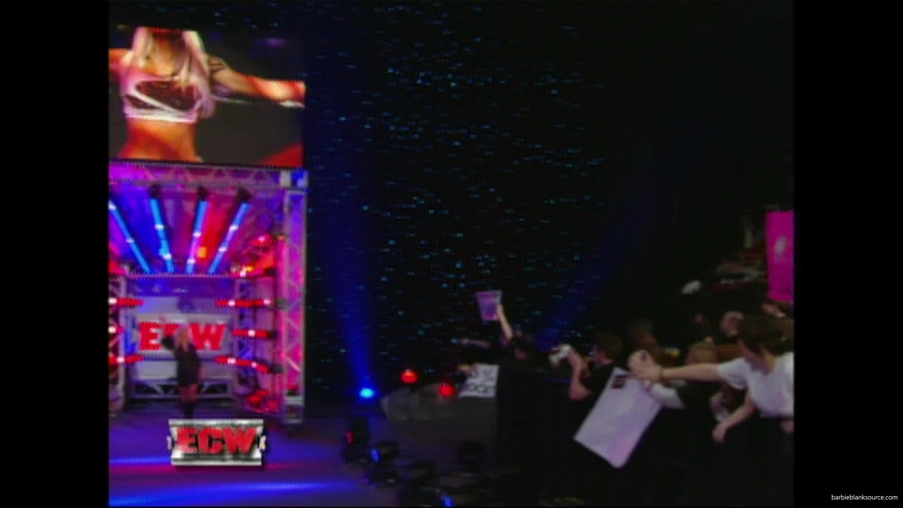 WWE_ECW_01_15_08_Kelly_Segment_mp40341.jpg