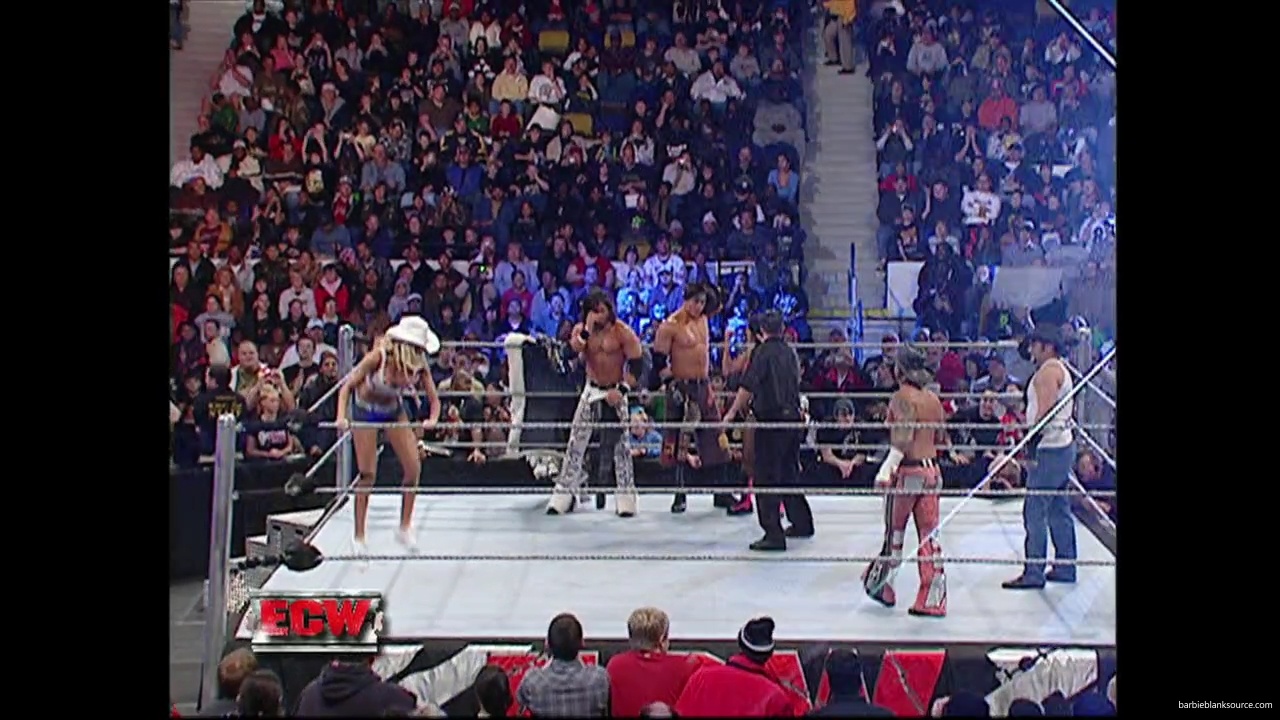 WWE_ECW_01_01_08_Jimmy_Kelly_Shannon_vs_Layla_Morrison_Miz_mp40046.jpg