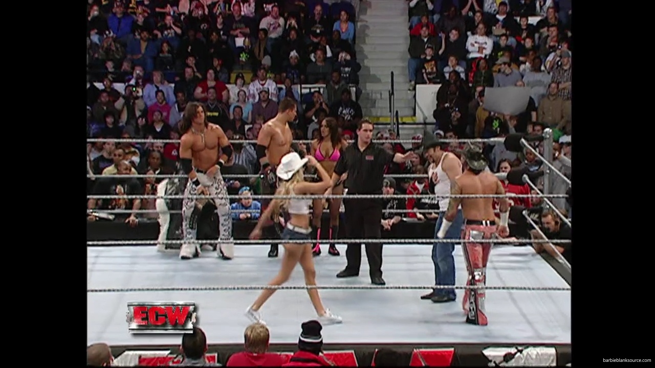 WWE_ECW_01_01_08_Jimmy_Kelly_Shannon_vs_Layla_Morrison_Miz_mp40047.jpg