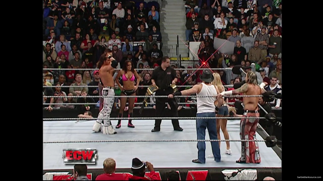 WWE_ECW_01_01_08_Jimmy_Kelly_Shannon_vs_Layla_Morrison_Miz_mp40060.jpg