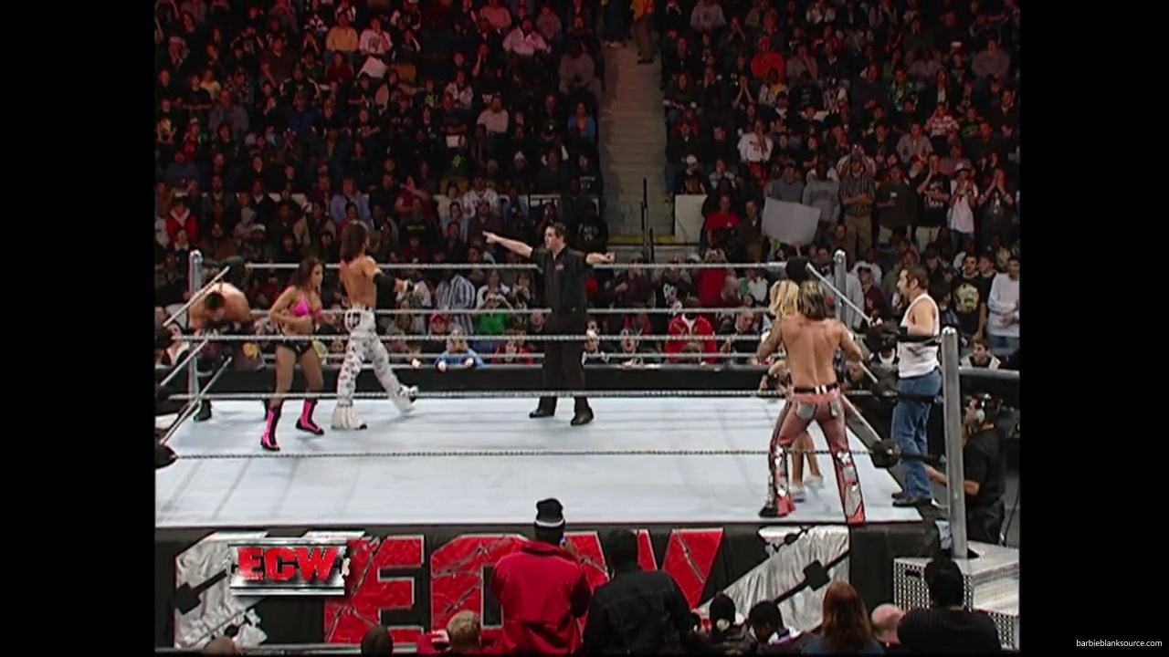WWE_ECW_01_01_08_Jimmy_Kelly_Shannon_vs_Layla_Morrison_Miz_mp40070.jpg