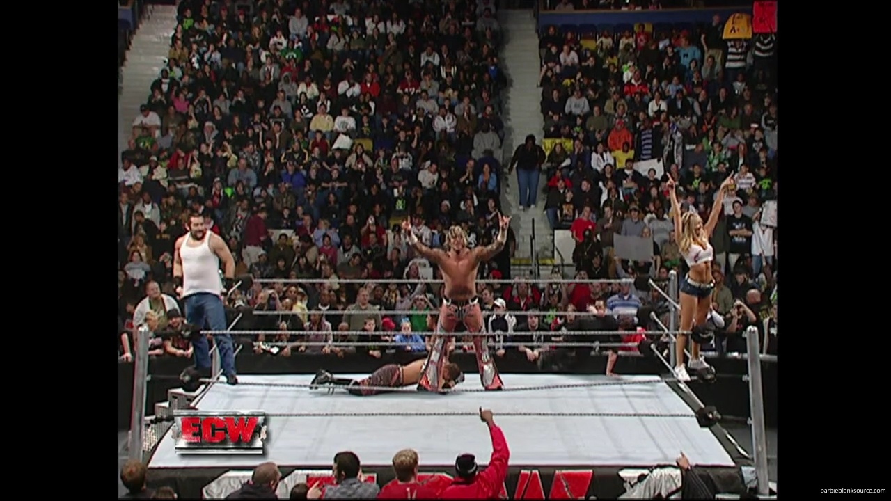 WWE_ECW_01_01_08_Jimmy_Kelly_Shannon_vs_Layla_Morrison_Miz_mp40448.jpg