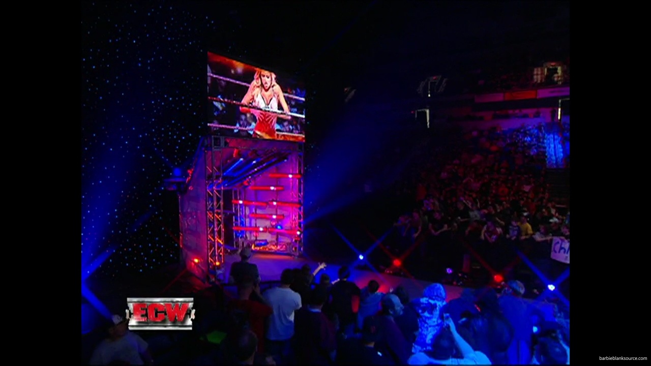 WWE_ECW_01_08_08_Kelly_Layla_Segment_Featuring_Lena_mp40026.jpg