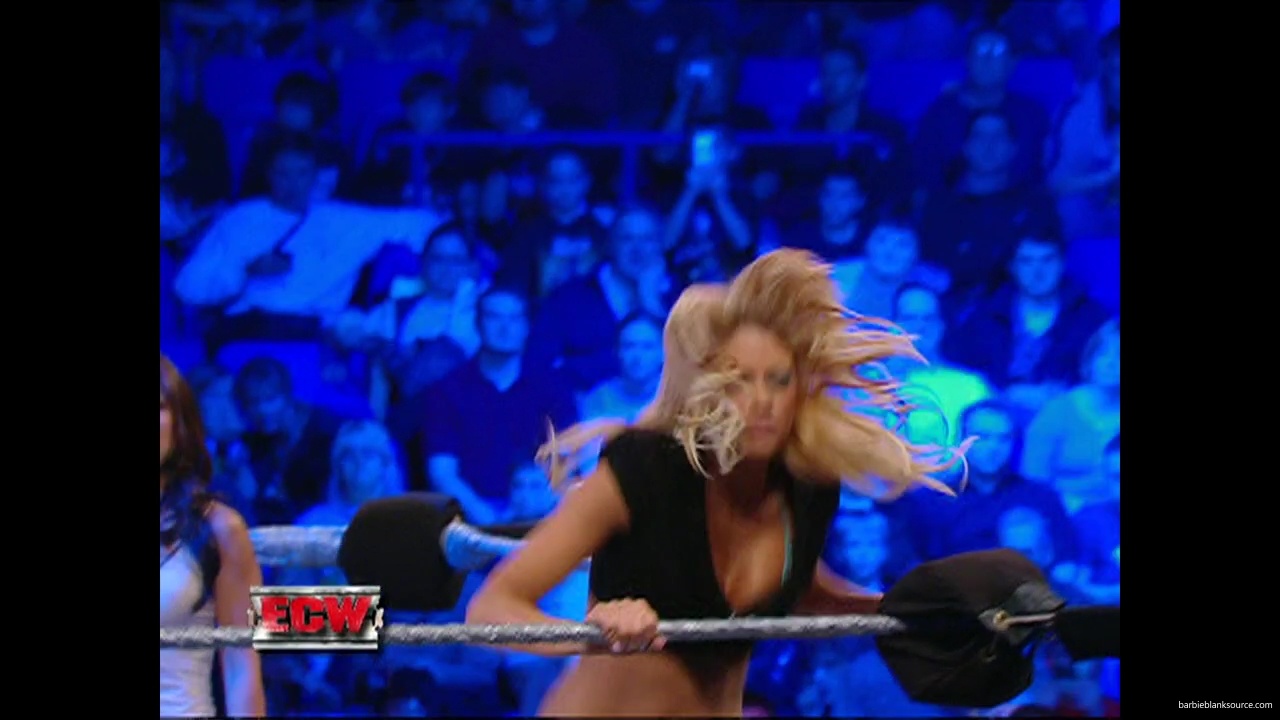 WWE_ECW_01_08_08_Kelly_Layla_Segment_Featuring_Lena_mp40051.jpg