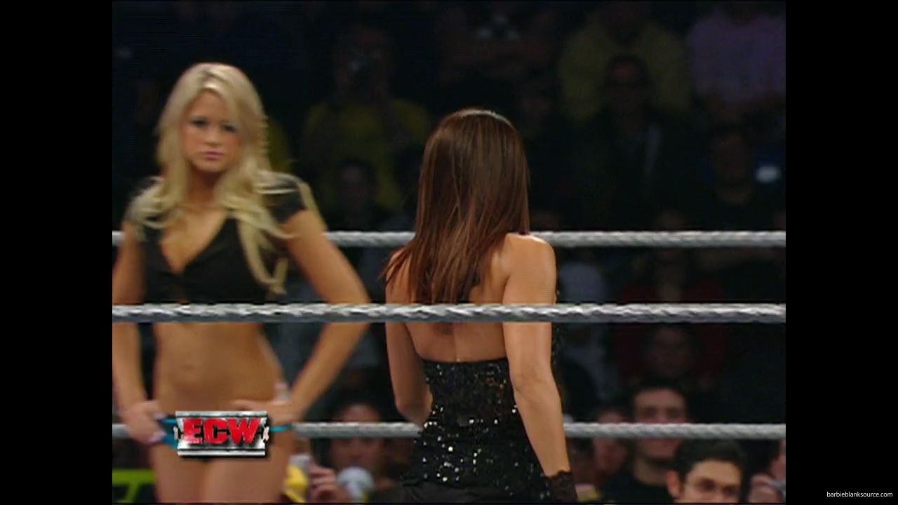 WWE_ECW_01_08_08_Kelly_Layla_Segment_Featuring_Lena_mp40085.jpg