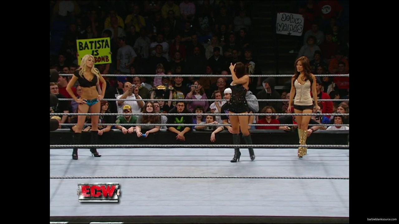 WWE_ECW_01_08_08_Kelly_Layla_Segment_Featuring_Lena_mp40089.jpg