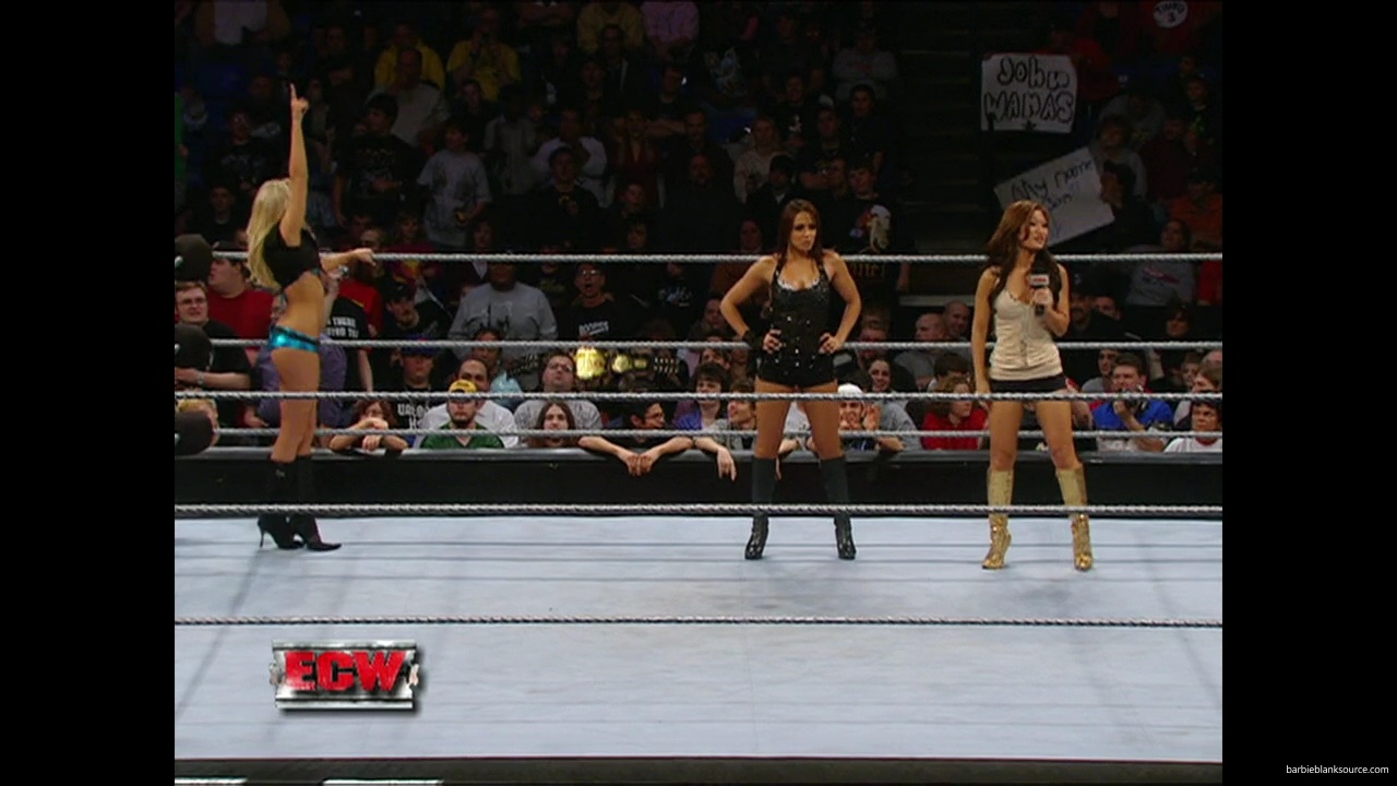 WWE_ECW_01_08_08_Kelly_Layla_Segment_Featuring_Lena_mp40107.jpg