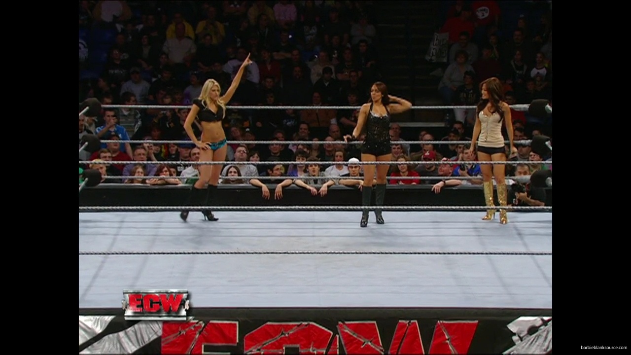 WWE_ECW_01_08_08_Kelly_Layla_Segment_Featuring_Lena_mp40161.jpg