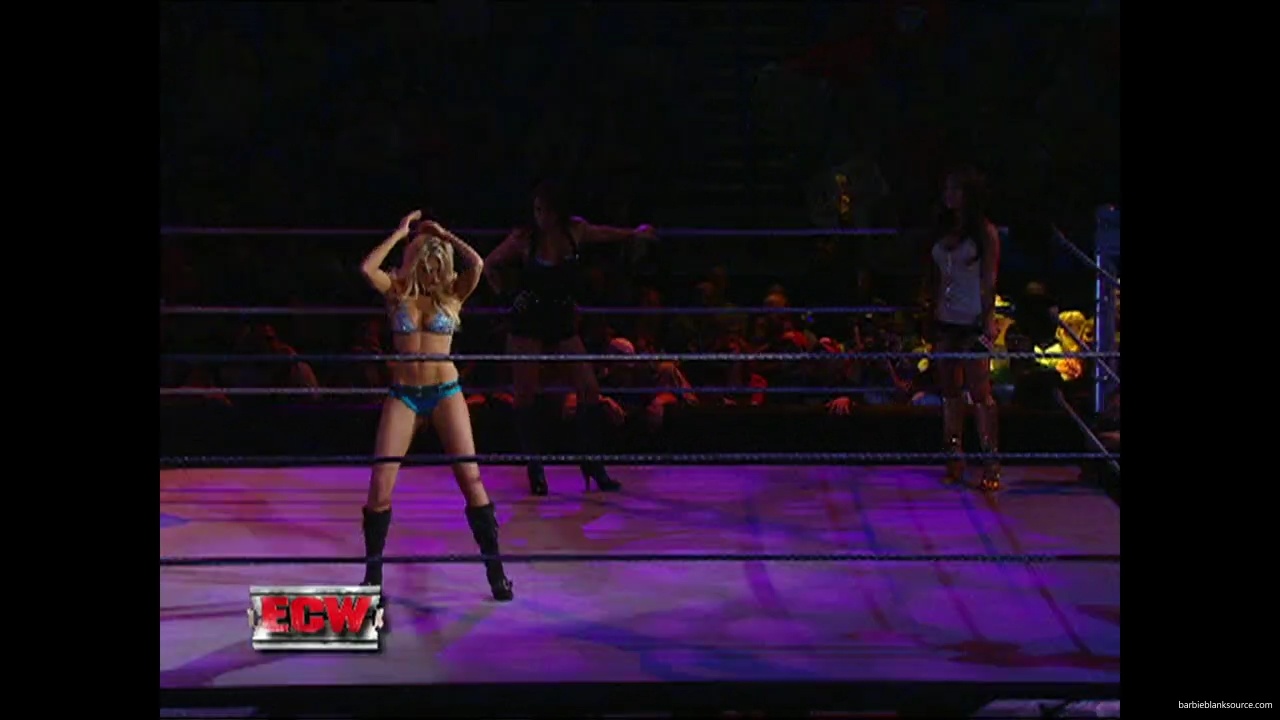 WWE_ECW_01_08_08_Kelly_Layla_Segment_Featuring_Lena_mp40189.jpg