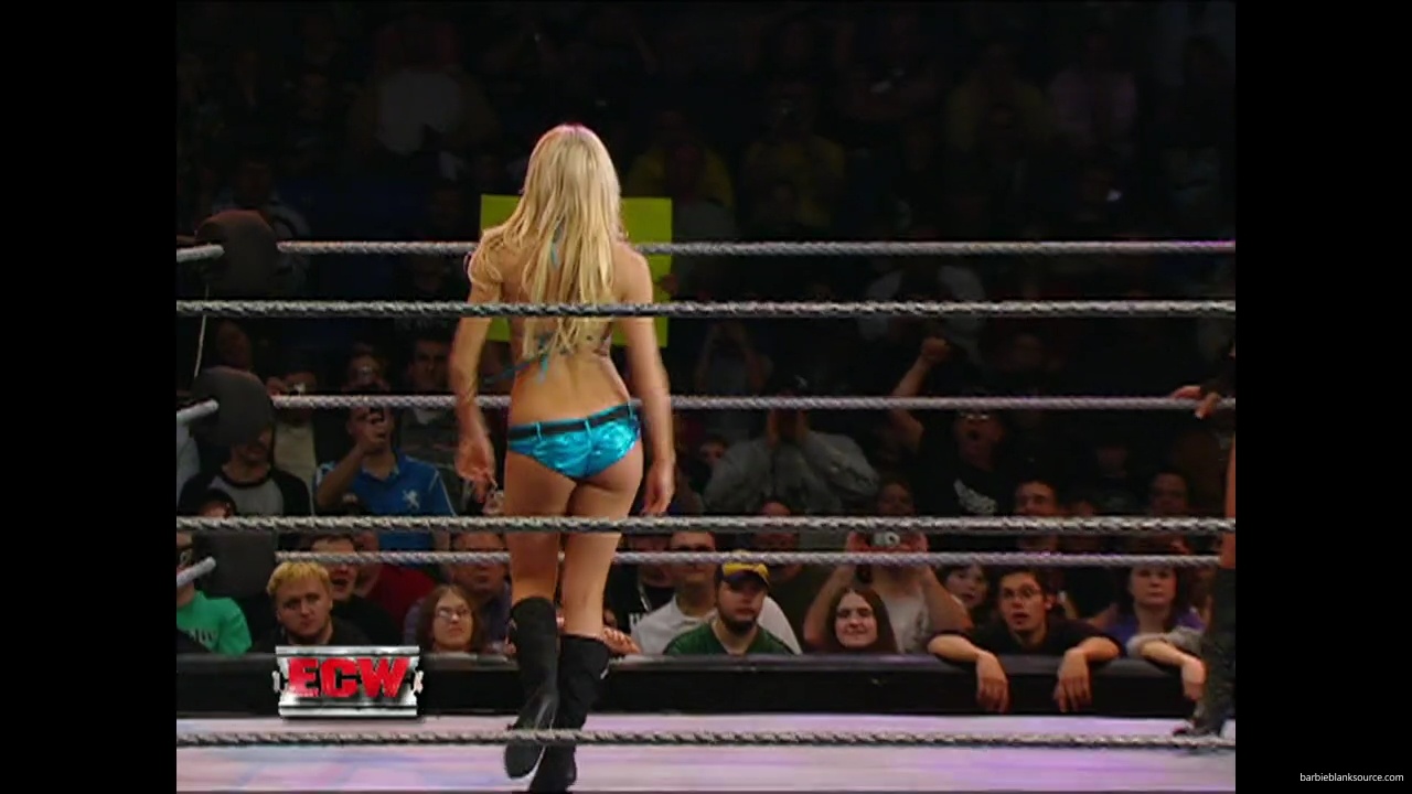 WWE_ECW_01_08_08_Kelly_Layla_Segment_Featuring_Lena_mp40194.jpg