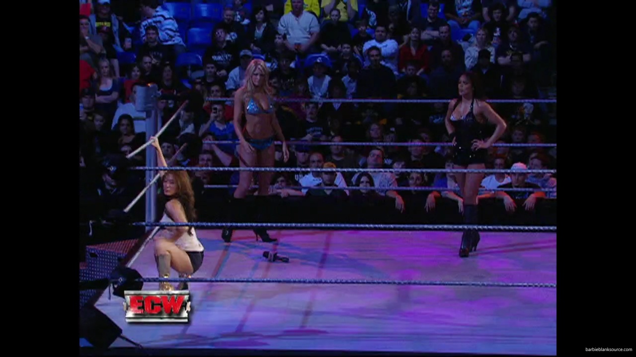 WWE_ECW_01_08_08_Kelly_Layla_Segment_Featuring_Lena_mp40263.jpg
