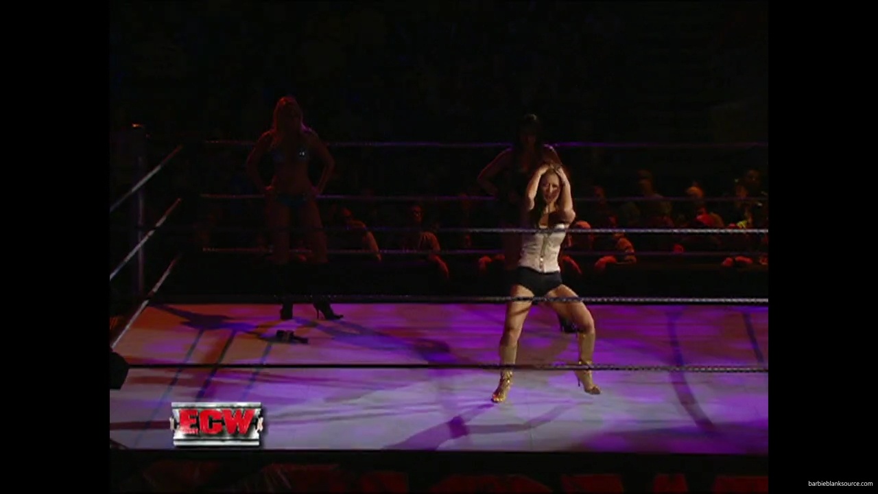 WWE_ECW_01_08_08_Kelly_Layla_Segment_Featuring_Lena_mp40273.jpg
