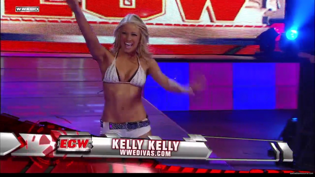 WWE_ECW_02_12_08_Kelly_vs_Layla_mp41552.jpg