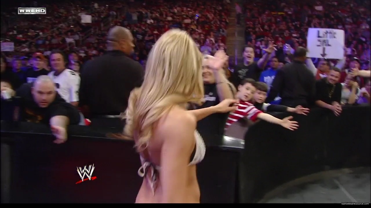 WWE_ECW_02_12_08_Kelly_vs_Layla_mp41559.jpg