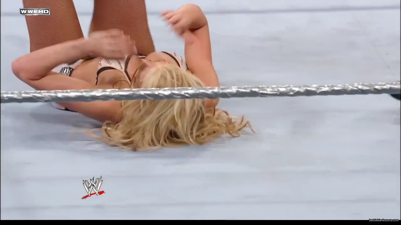 WWE_ECW_02_12_08_Kelly_vs_Layla_mp41781.jpg