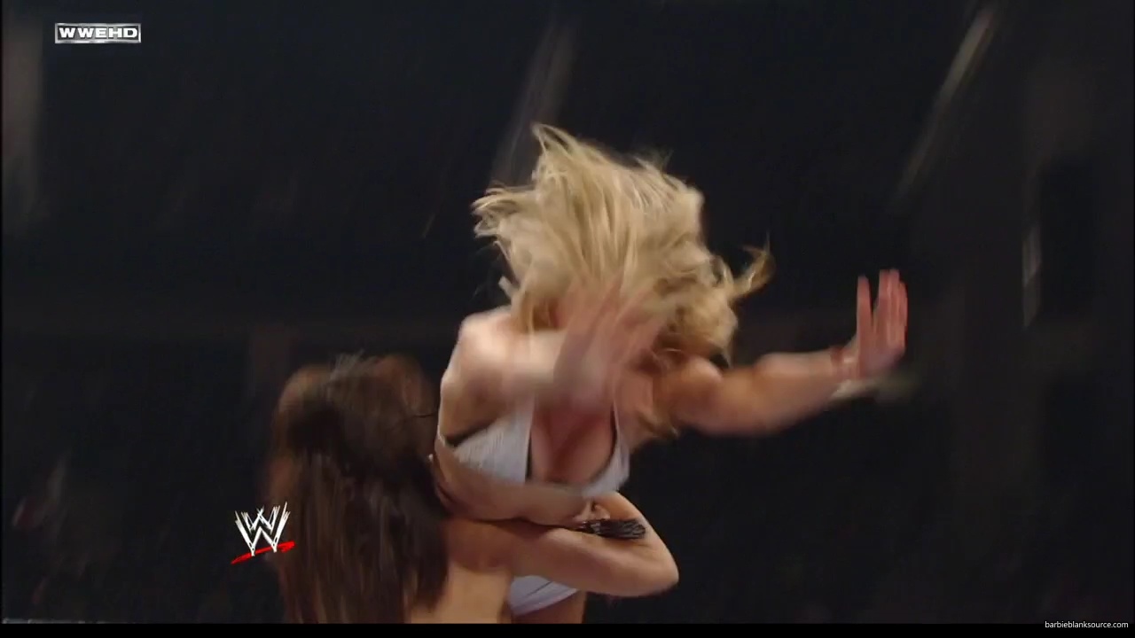WWE_ECW_02_12_08_Kelly_vs_Layla_mp41854.jpg
