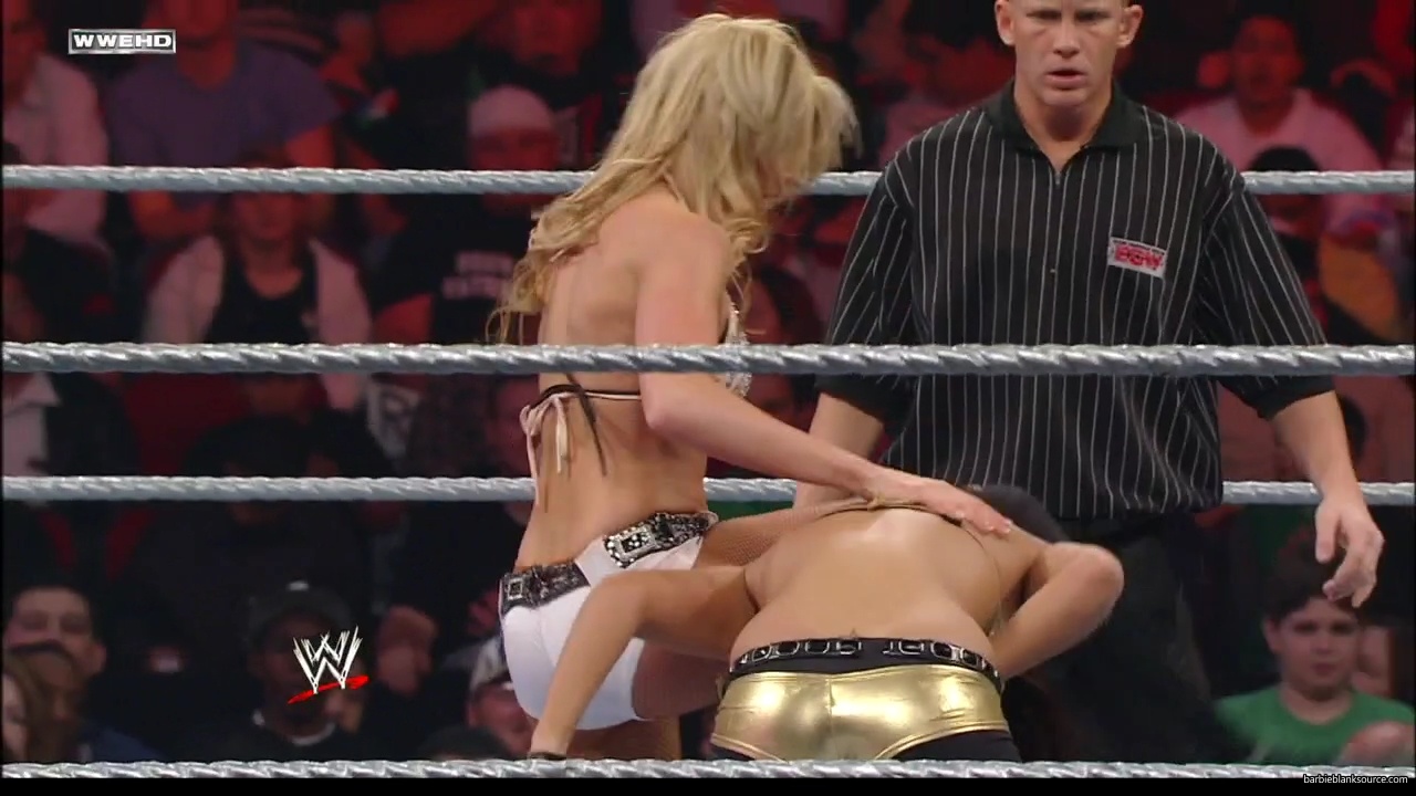 WWE_ECW_02_12_08_Kelly_vs_Layla_mp41864.jpg