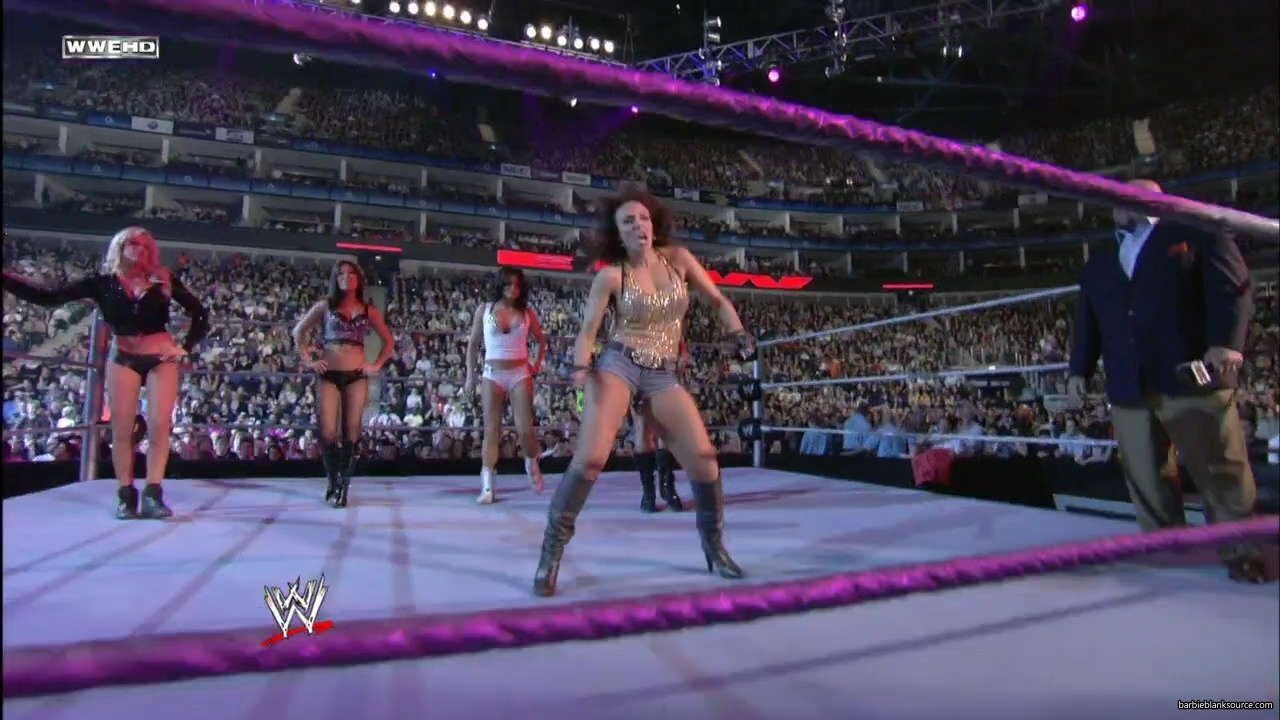 WWE_ECW_04_15_08_Divas_Segment_mp40202.jpg