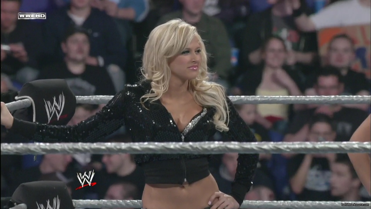 WWE_ECW_04_15_08_Divas_Segment_mp40361.jpg