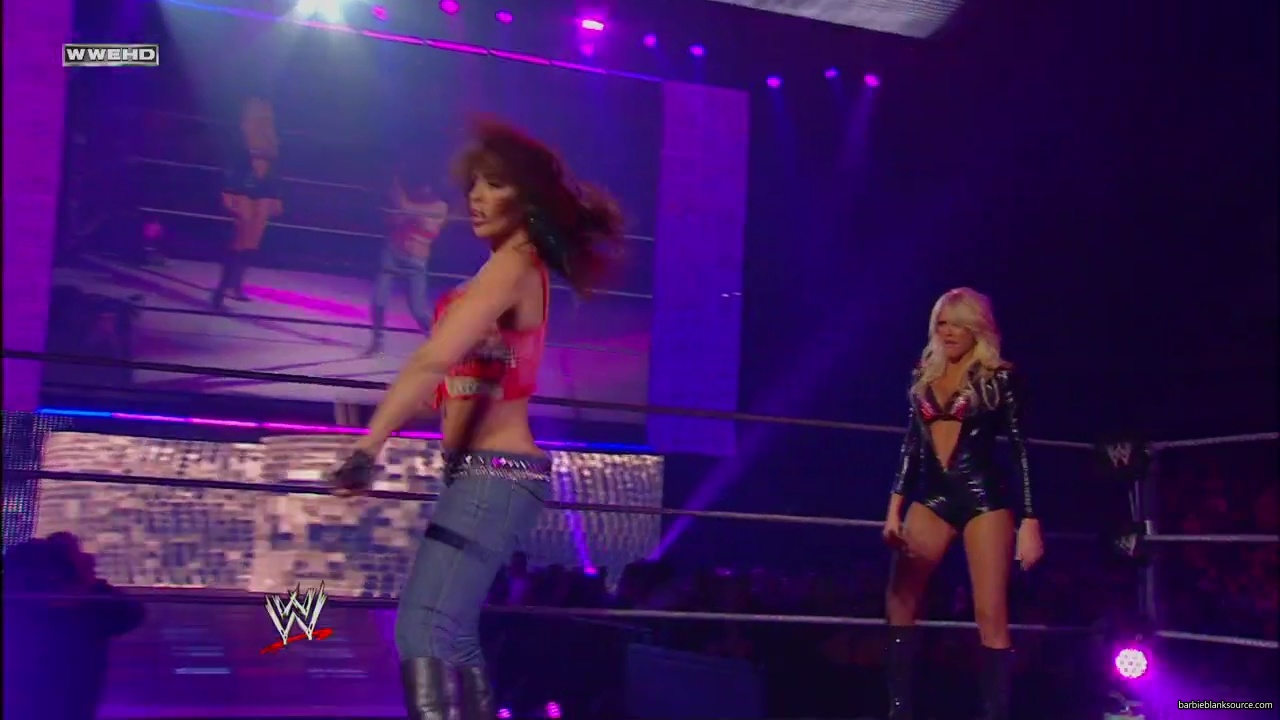 WWE_ECW_05_06_08_Kelly_Layla_Segment_mp40470.jpg