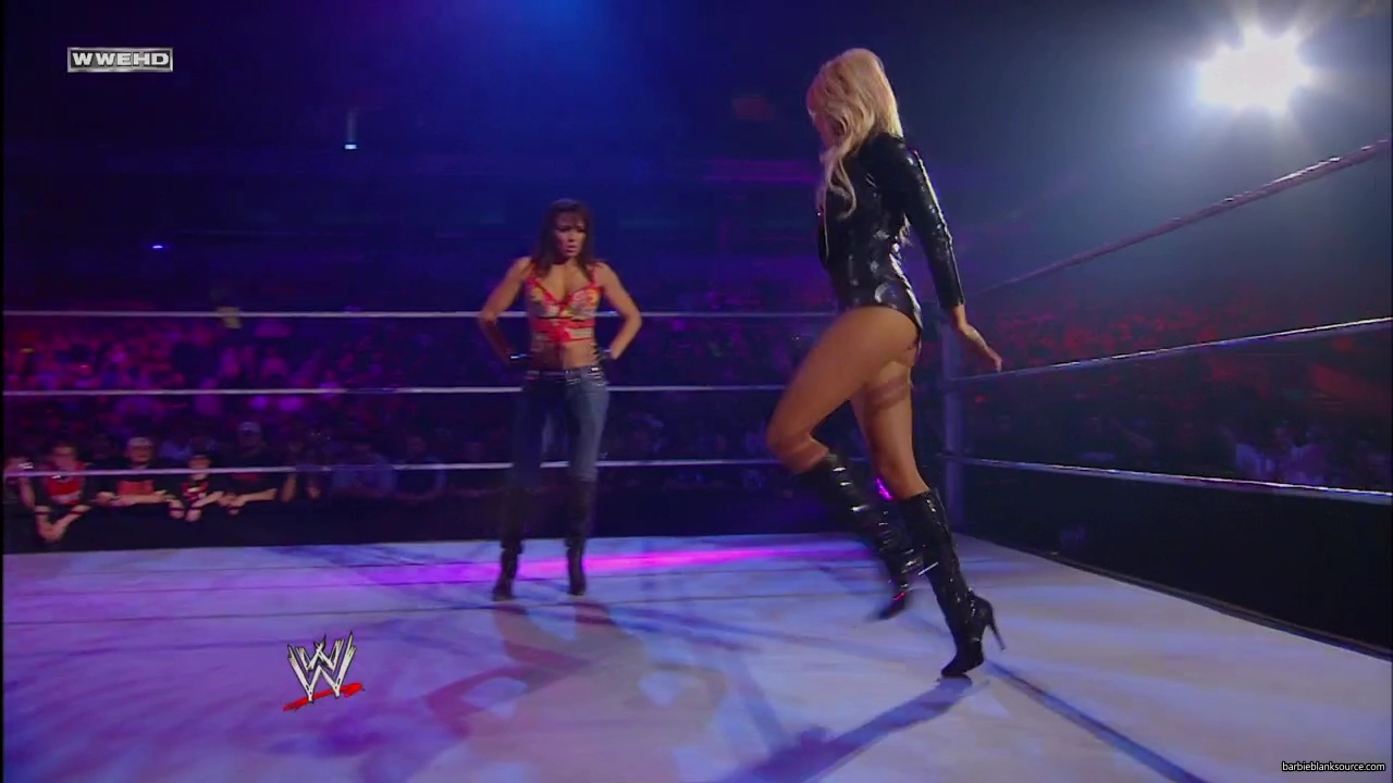 WWE_ECW_05_06_08_Kelly_Layla_Segment_mp40489.jpg