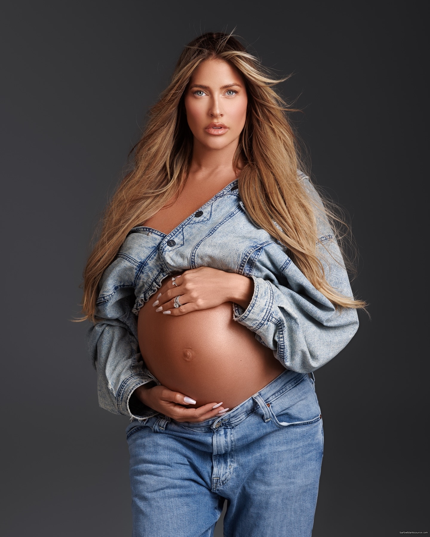 thebarbieblank_1718985994_3395423079179402154_17284606.jpg