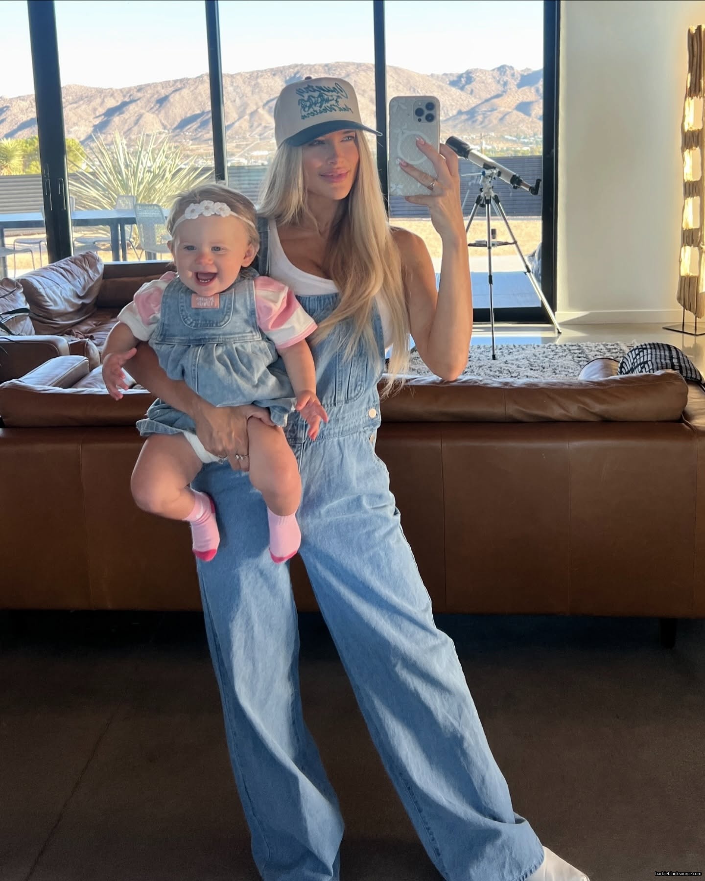 thebarbieblank_1727655843_3468151045321620631_17284606.jpg