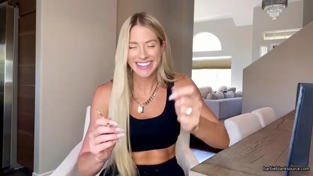 HERE_IT_IS_QUESTION_AND_ANSWER_VLOG_28lots_of_answers_to_questions_I_havent_talked_about_before29_mp40189.jpg HERE_IT_IS_QUESTION_AND_ANSWER_VLOG_28lots_of_answers_to_questions_I_havent_talked_about_before29_mp40189.jpg