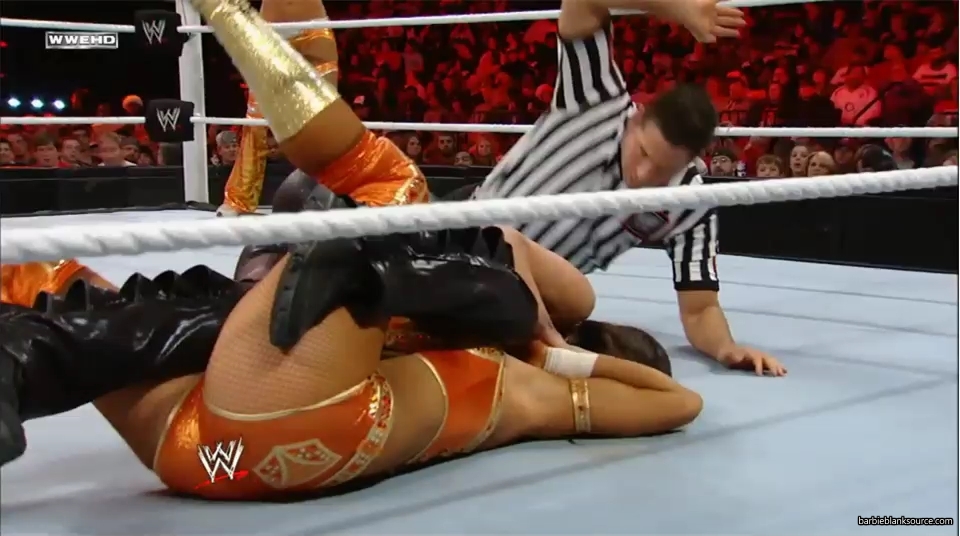 RAW_mp40172.jpg RAW_mp40172.jpg