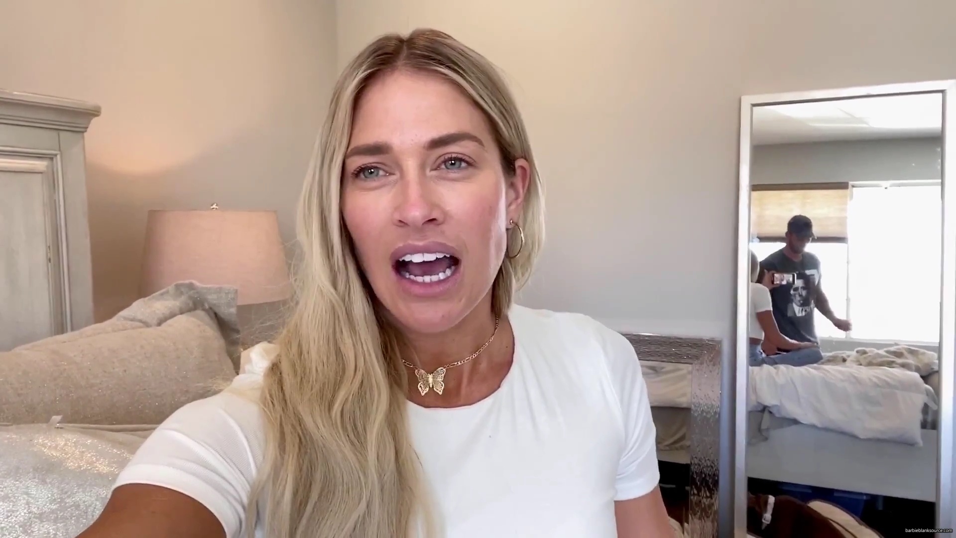 WHO_KNEW_DIYing_COULD_BE_SO_MUCH_FUN__21__mp40565.jpg WHO_KNEW_DIYing_COULD_BE_SO_MUCH_FUN__21__mp40565.jpg