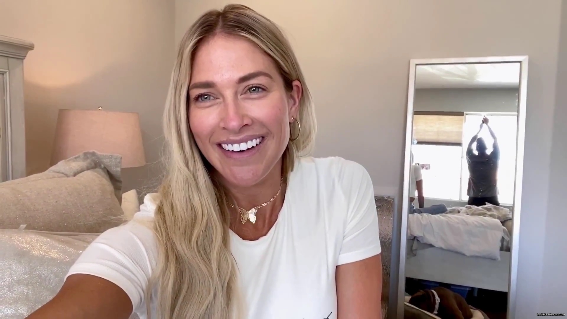 WHO_KNEW_DIYing_COULD_BE_SO_MUCH_FUN__21__mp40628.jpg WHO_KNEW_DIYing_COULD_BE_SO_MUCH_FUN__21__mp40628.jpg