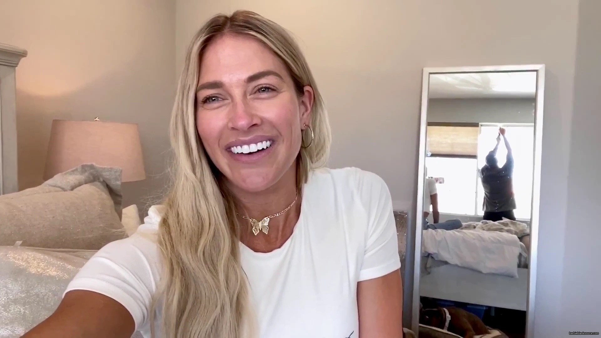 WHO_KNEW_DIYing_COULD_BE_SO_MUCH_FUN__21__mp40632.jpg WHO_KNEW_DIYing_COULD_BE_SO_MUCH_FUN__21__mp40632.jpg