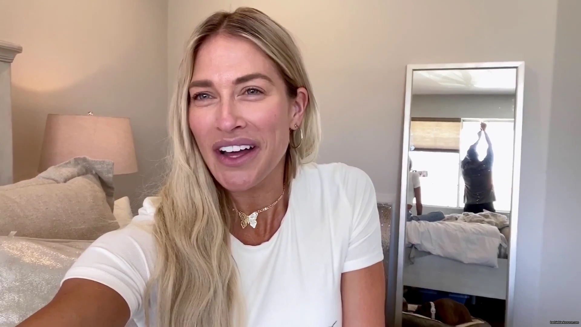 WHO_KNEW_DIYing_COULD_BE_SO_MUCH_FUN__21__mp40634.jpg WHO_KNEW_DIYing_COULD_BE_SO_MUCH_FUN__21__mp40634.jpg