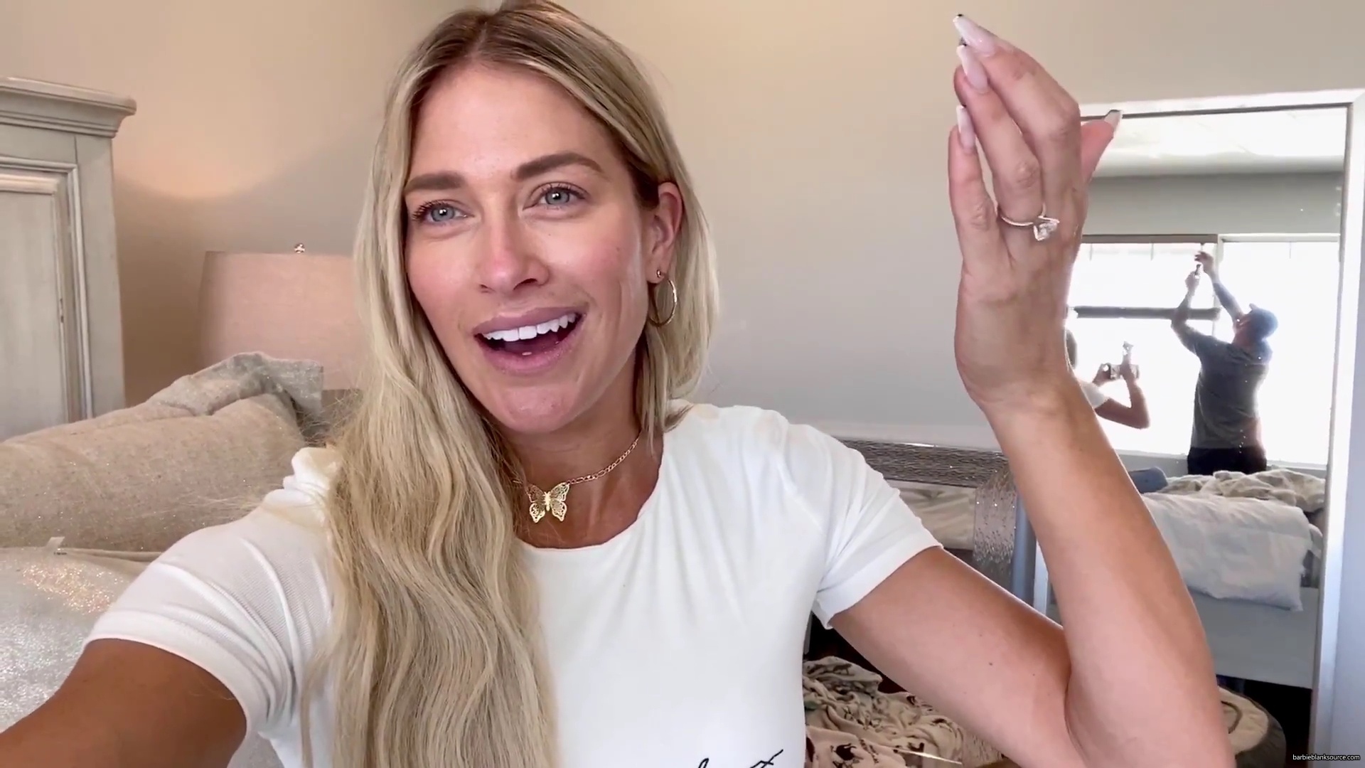 WHO_KNEW_DIYing_COULD_BE_SO_MUCH_FUN__21__mp40669.jpg WHO_KNEW_DIYing_COULD_BE_SO_MUCH_FUN__21__mp40669.jpg