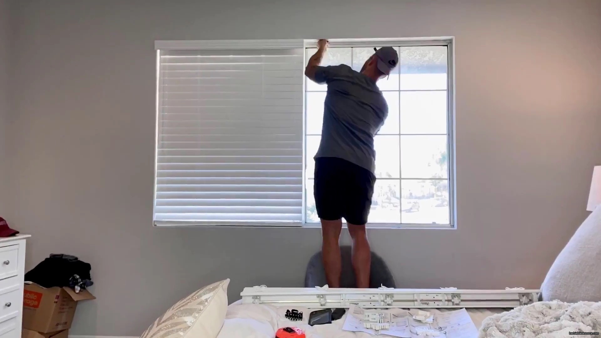 WHO_KNEW_DIYing_COULD_BE_SO_MUCH_FUN__21__mp40682.jpg WHO_KNEW_DIYing_COULD_BE_SO_MUCH_FUN__21__mp40682.jpg