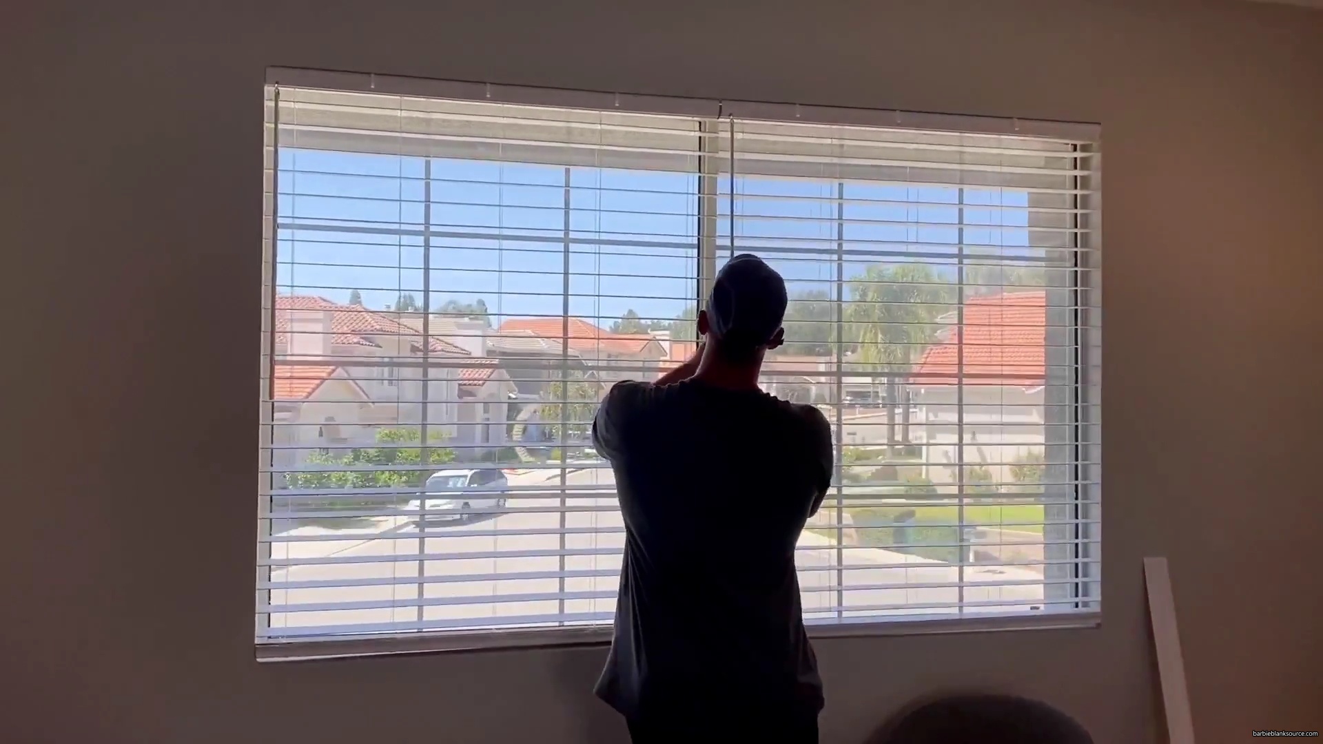 WHO_KNEW_DIYing_COULD_BE_SO_MUCH_FUN__21__mp40750.jpg WHO_KNEW_DIYing_COULD_BE_SO_MUCH_FUN__21__mp40750.jpg