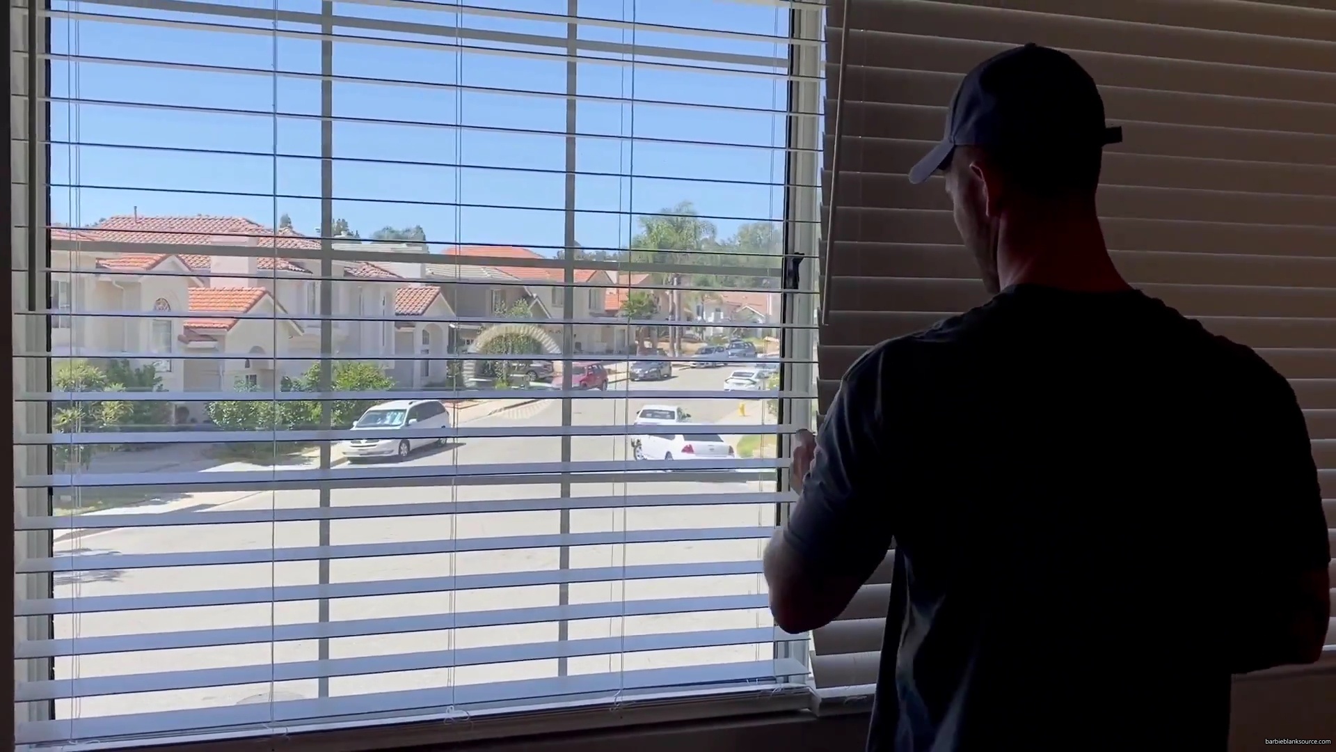 WHO_KNEW_DIYing_COULD_BE_SO_MUCH_FUN__21__mp40757.jpg WHO_KNEW_DIYing_COULD_BE_SO_MUCH_FUN__21__mp40757.jpg