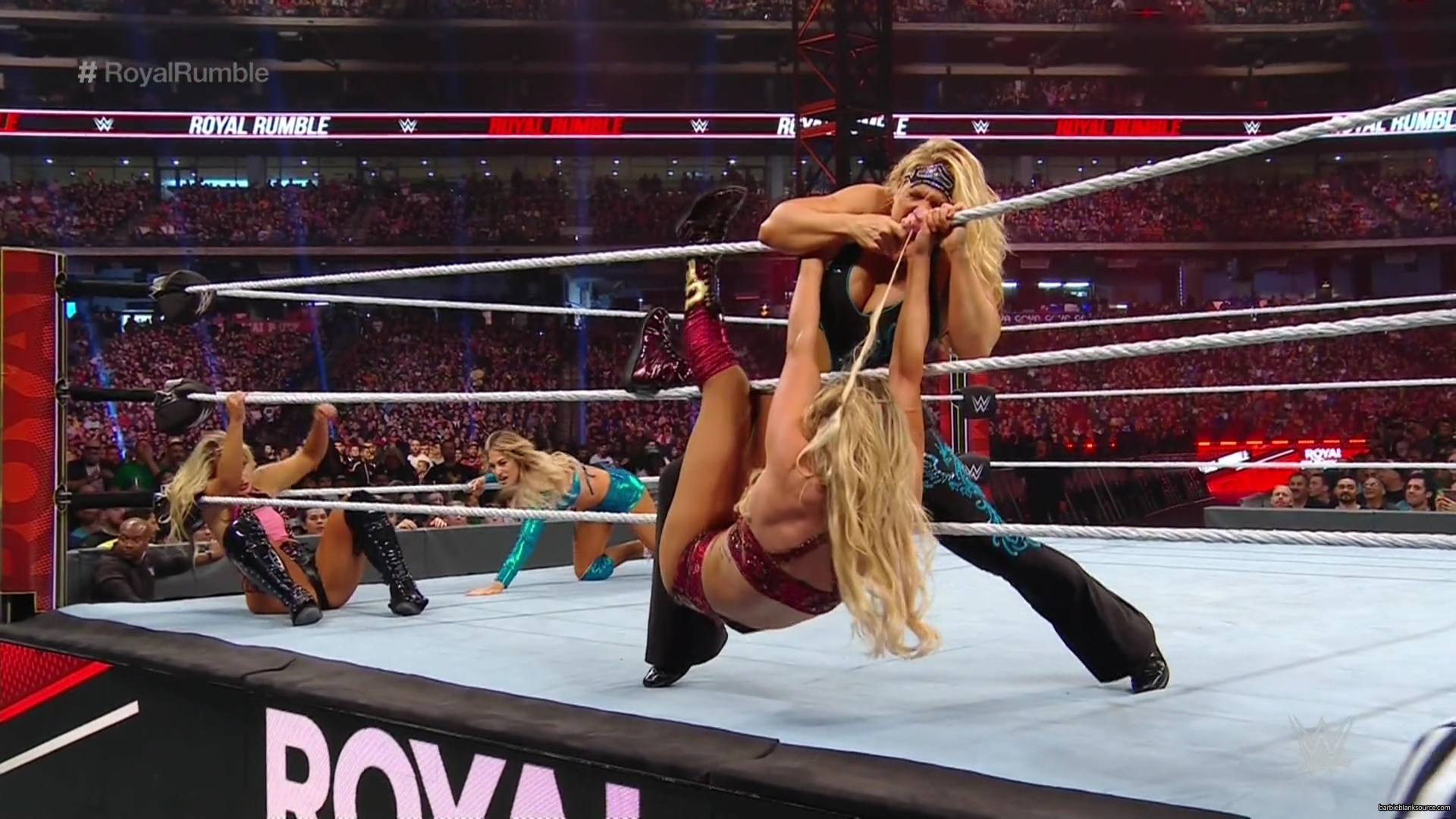 WWE_Royal_Rumble_2020_PPV_1080p_HDTV_x264-ACES_mkv0135.jpg